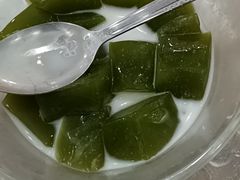 -周大娘牛乳(旧寨古村总店)