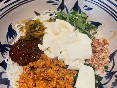 -蜗牛小馆醉乡民谣云南菜(惠新西里店)