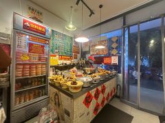 -柳州肥姨妈大骨螺蛳粉(老闵行店)