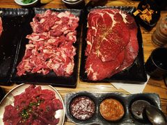 -金刚山黑牛炭火自助烤肉(西大望路店)
