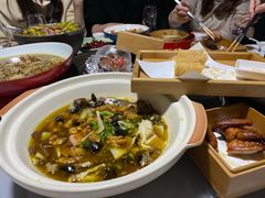 -卯火锅(人和协信店)