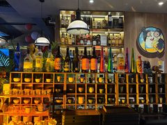 -顽啤熊·酒客酒馆(苏城夜景必选店)