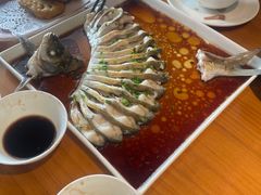 清蒸武昌鱼-莲餐厅·湖北菜·藕汤是头牌(愚园路店)