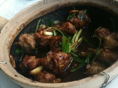 喈喈排骨-八府香鸭·啫啫煲(华山路店)