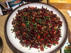 重庆辣子鸡-嫩芽·重庆菜馆(十八梯露台观景店)
