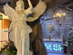 -暴风岛沉浸式体验馆(百联世纪店)