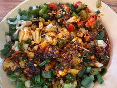 -拈签一笑黄牛肉辣卤串串