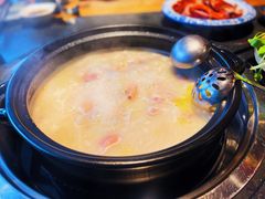 -大匠工房古船木艺术餐厅·猪肚鸡专门店(长白仙岛店)