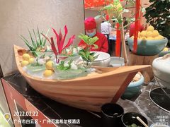 -广州万富希尔顿酒店·感趣自助餐厅·金秋蟹宴生蚝海鲜刺身烧烤