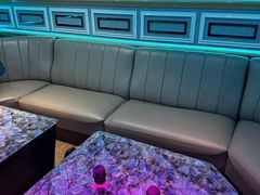 -歌潮量贩式KTV(宁德万达店)