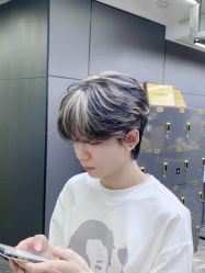 -藤野造型•烫染专业店