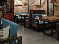 -苹果树下艺术餐厅(宋庄店)