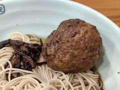 狮子头-潘国仙耳光馄饨(黄家阙路店)
