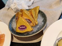 -东方红海鲜百汇(国际大厦店)