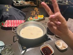 -捞王锅物料理(上海世茂广场店)