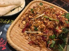 -百味地锅鸡(二店·财校分店)