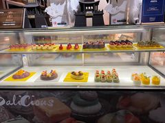 -大理实力希尔顿酒店•香全日制餐厅