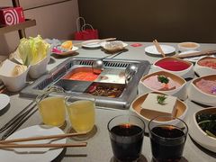 -海底捞火锅(珠影星光城夜宵主题店)