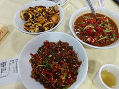 -笨罗卜浏阳菜馆(太平街店)
