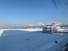 -人民防洪胜利纪念塔