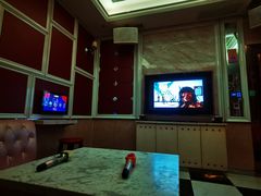 -蓝调量贩氧吧KTV(大冶店)