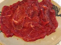 特色嫩牛肉-铜元老码头鳝鱼火锅