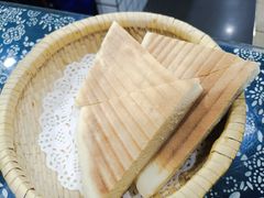 三角饼-八两八金·莱芜特色炒鸡(市南漳浦路店)