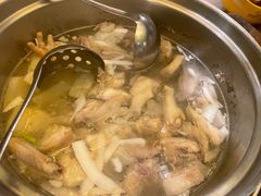 -润园四季椰子鸡火锅(海上世界店)