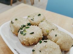 -小杨生煎(成山巴黎春天店)