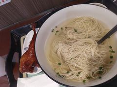 -百年老字号·观振兴蟹黄面·三虾面·苏式面(观前街富仁坊巷店)