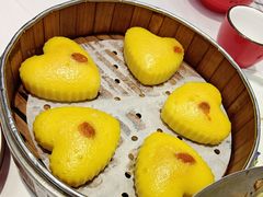 黄金枸杞糕-申阿婆·上海菜·小海鲜(国展店)