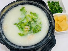 生滚皮蛋瘦肉粥-点红点绿茗点居(客村店)