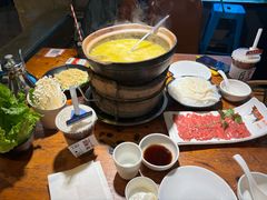 -捞围鲜·港式打边炉(海阳路店)