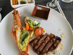 -蔚蓝阁餐厅·Brunch·牛排·威士忌·红酒