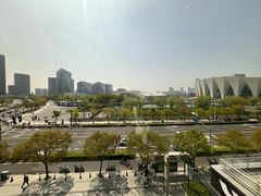 -Z&B Fitness Studio·Gym(前滩L+PLAZA店)