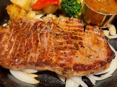 黑楜椒超值牛排-玛格萝妮比萨屋(四平店)