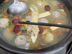 -濠轩阁特色生蚝火锅(水湾路店)