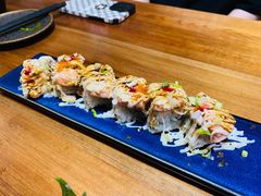 火炙三文鱼卷-信日本料理(信义坊店)