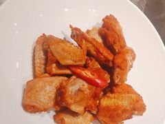 -头上红煨盐鸡·非遗院子餐厅