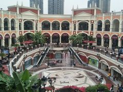 -佛罗伦萨小镇广佛名品奥特莱斯(疏港路店)