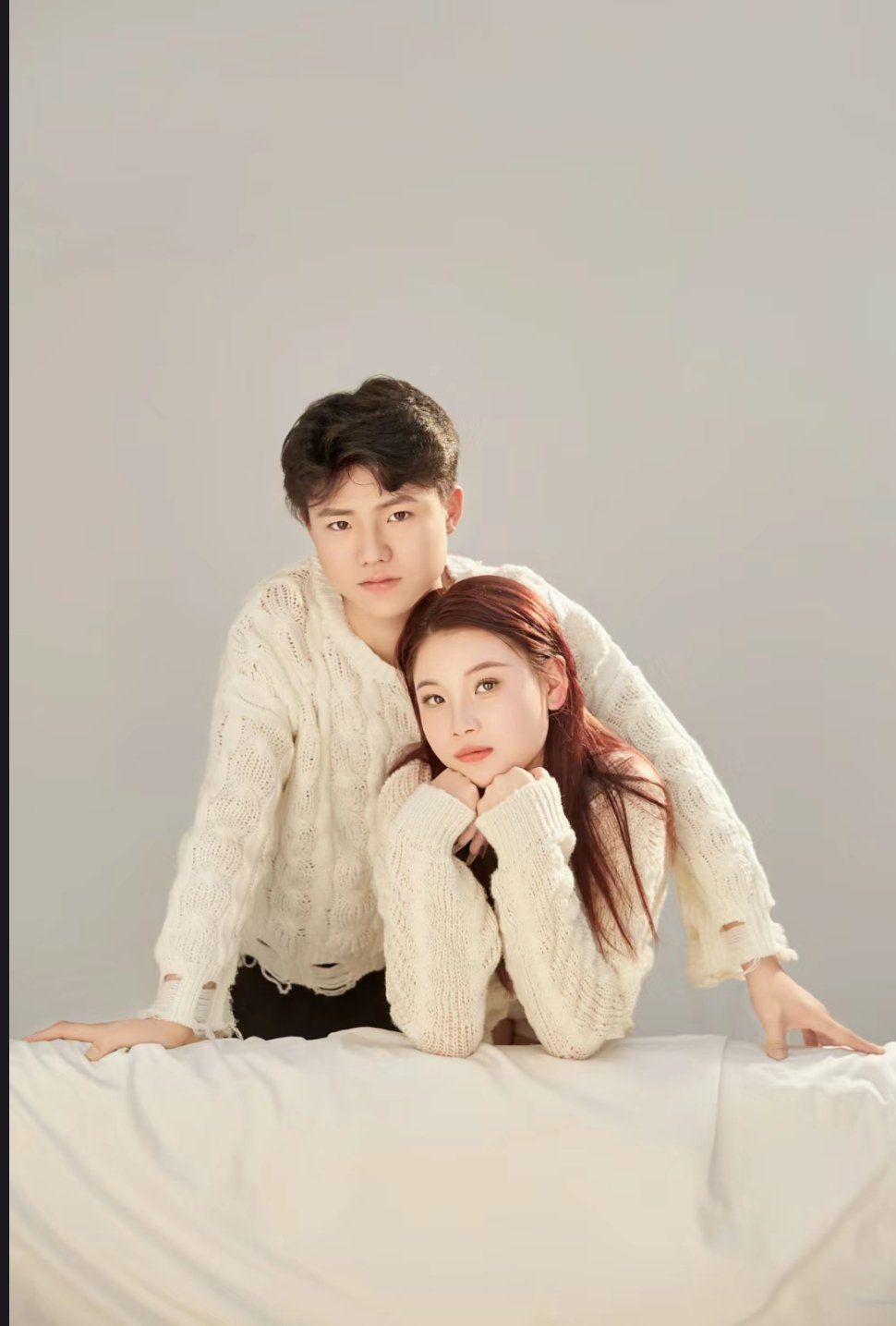 在拍摄的过程中每个动作都非常完美,在此祝福