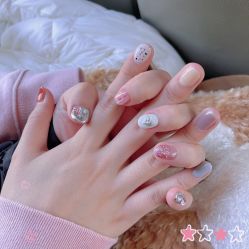 -By.2一站式美甲美睫