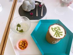 饼干杯奶盖茶-茶是一枝花泡茶店