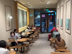 -星巴克(广州淘金路店)