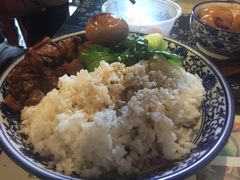 生爆仔鸡饭-蜗牛小馆醉乡民谣云南菜(惠新西里店)