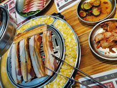 -青瓦炭韩潮烤肉(花园道店)