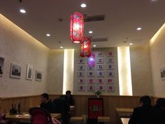 -秦香陕西食府(华贸天地店)
