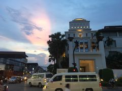-Old House Restaurant
