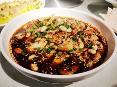 -渝半城经典川粤菜(重庆天地店)