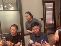 -巴厘龙虾·榜首油焖大虾(音乐学院·沿江酒馆店)